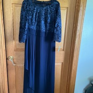 Alex navy blue, 3/4 sleeved maxi dress